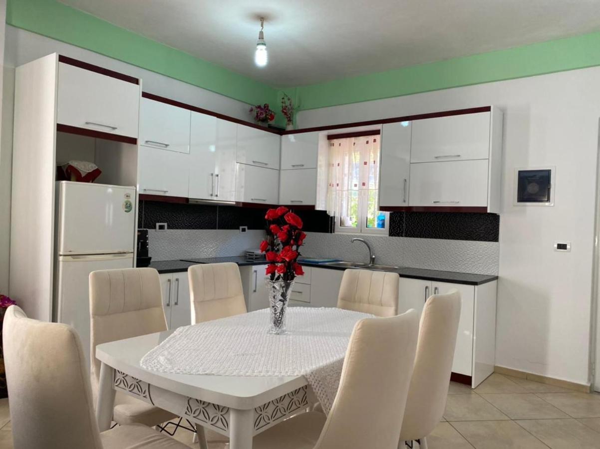 Apartment Krenar Voda Ksamil Bagian luar foto