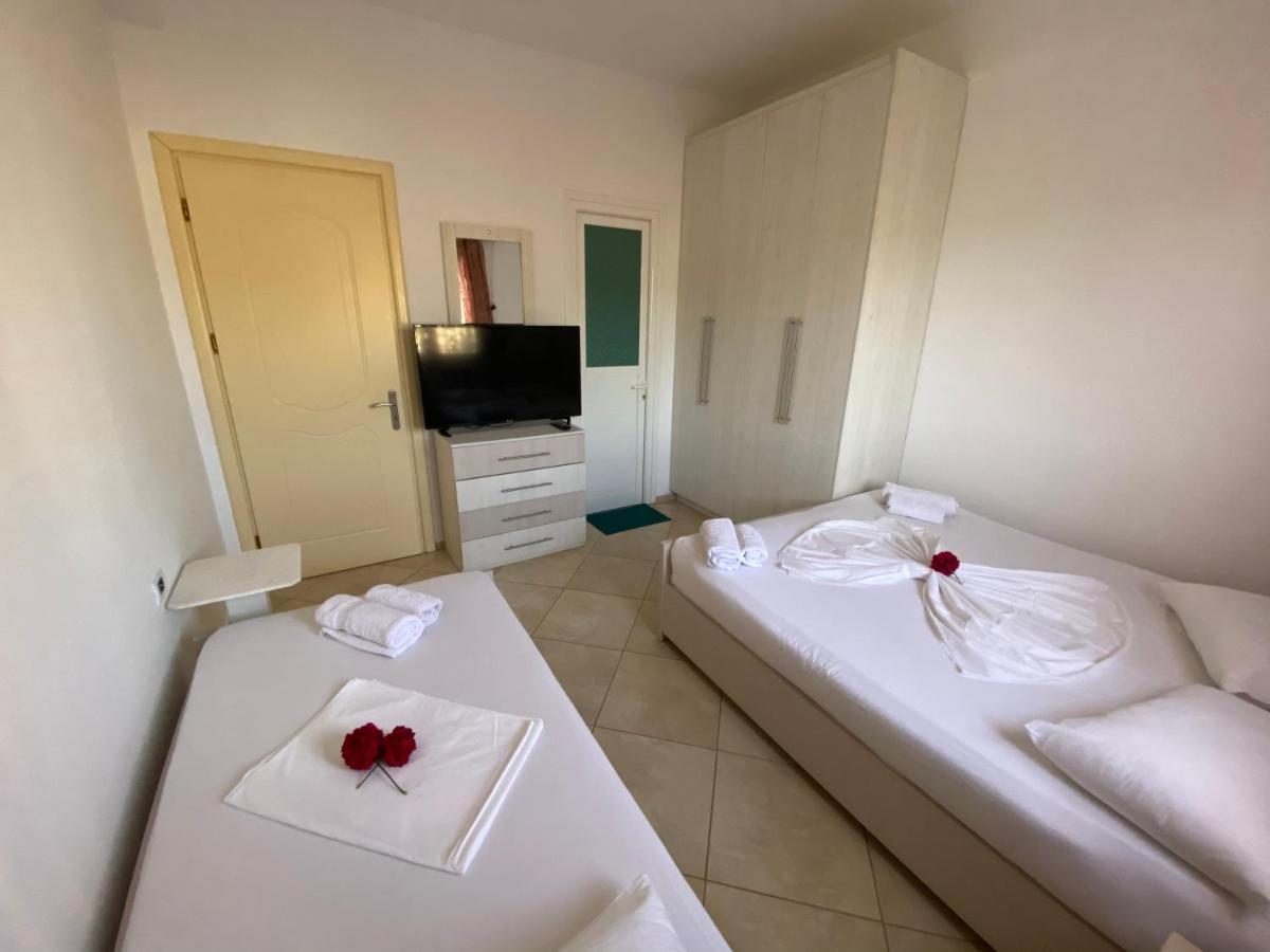 Apartment Krenar Voda Ksamil Bagian luar foto